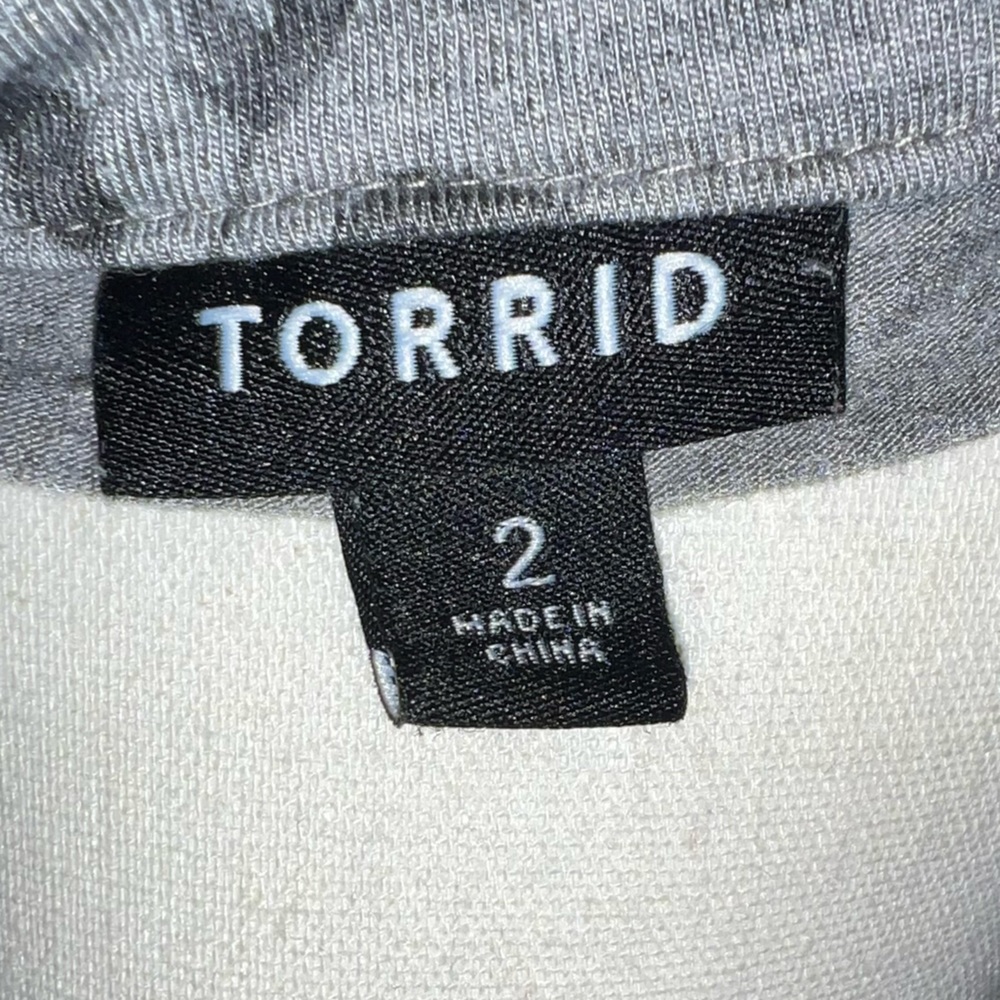 Torrid floral dress size 2 (2X) - Picture 7 of 8